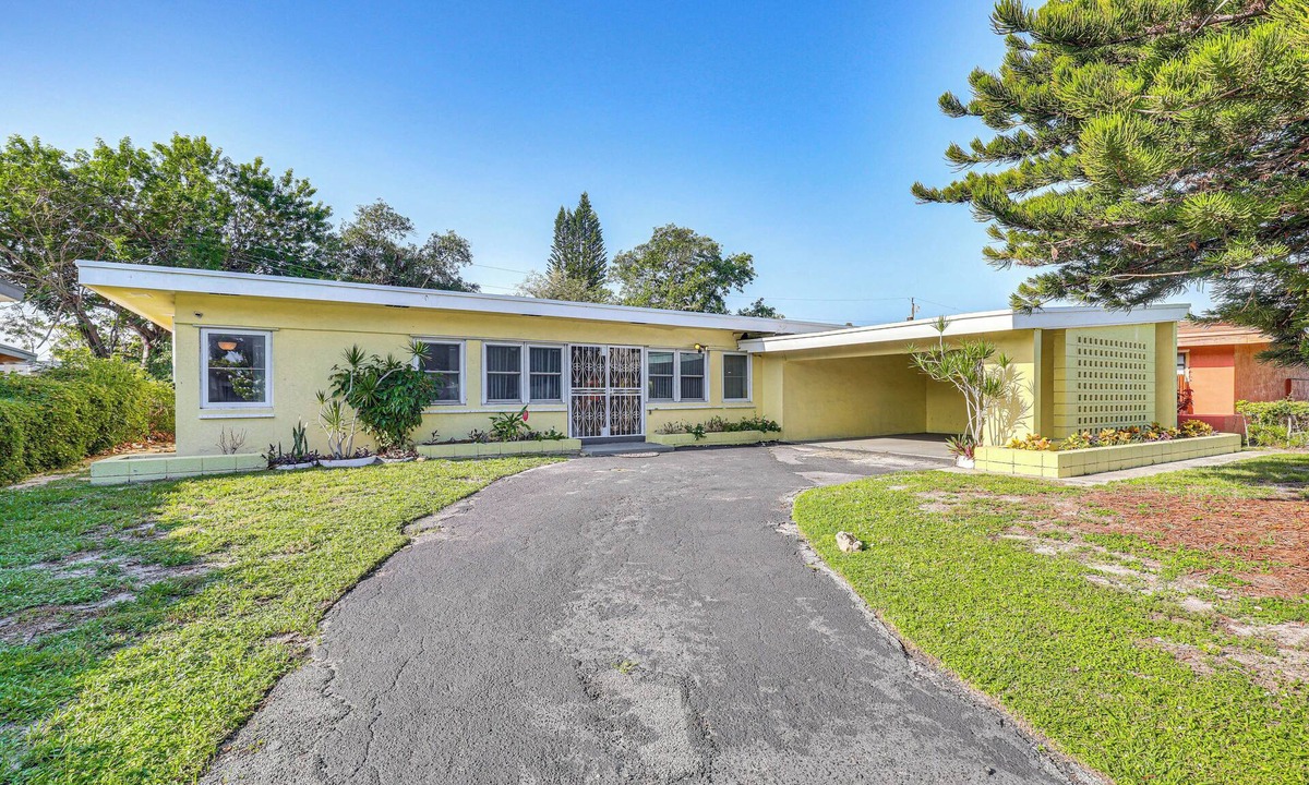 Miami Gardens House | Easy Int’l Soccer Stay < 3 Mi to Hard Rock Stadium