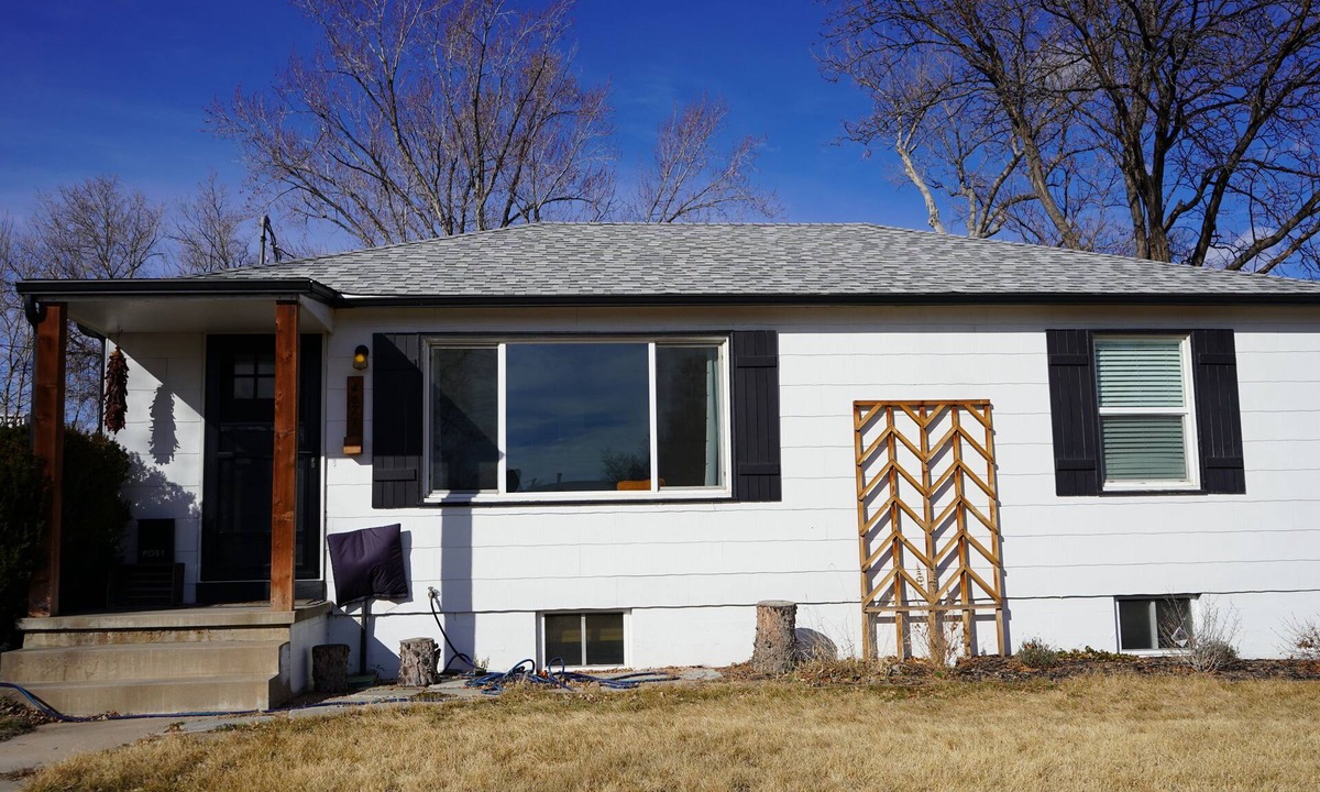 Englewood House | Easy Mountain Access Bungalow w/Home Office