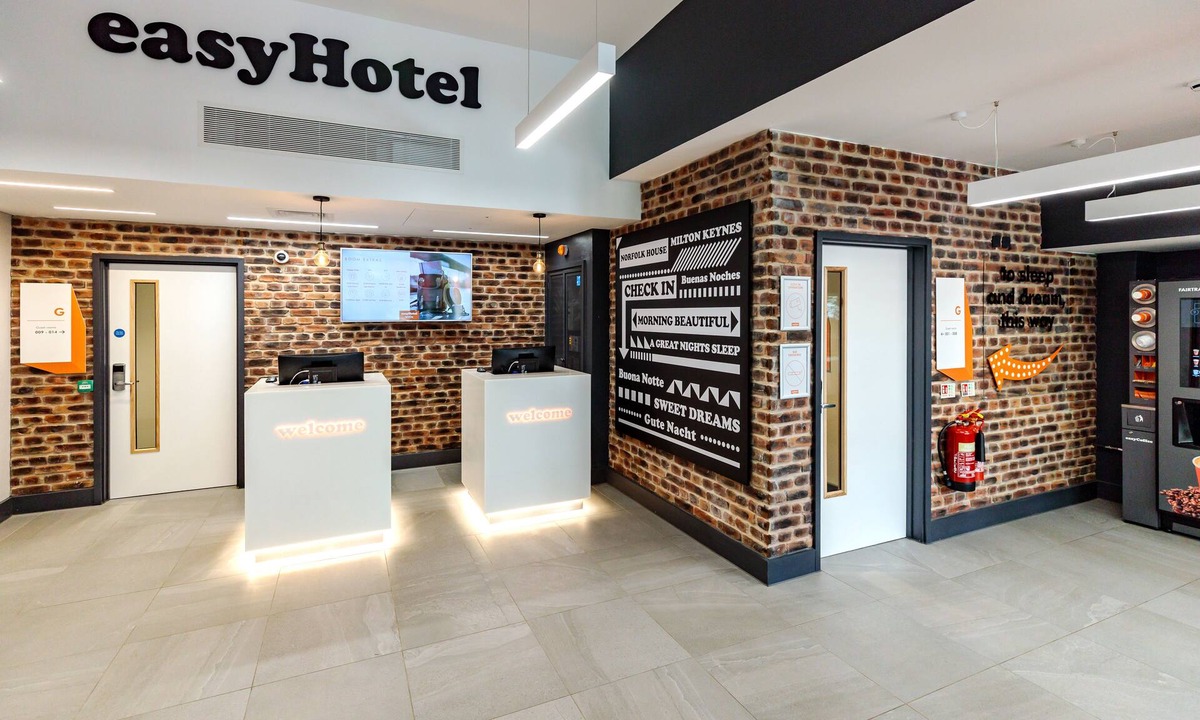 Central Milton Keynes Hotel | easyHotel Milton Keynes