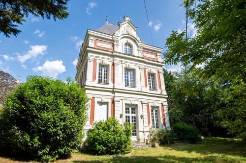 Saint-Benoit-la-Foret House | Echappée royale