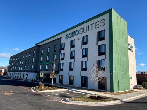 Springfield Hotel | ECHO Suites Extended Stay by Wyndham Springfield Airport PLZ