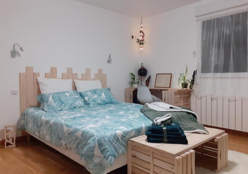 Montmirail Bed & Breakfast | Eclosion de lumière