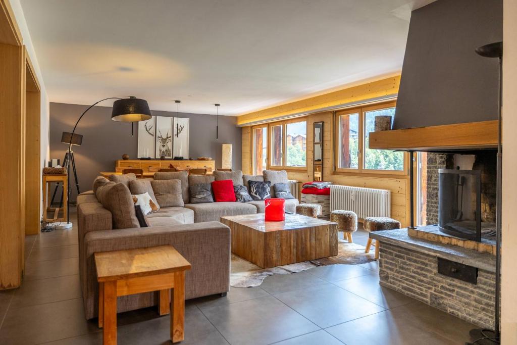 Saint-Pierre-de-Clages Apartment | Ecluses 18 - close to ski lift & centre - Nendaz