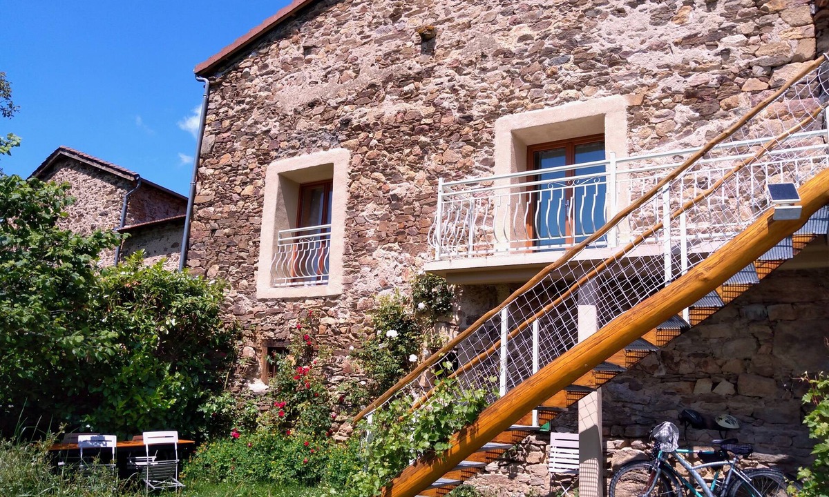 Auzon Communaute House | Eco-accommodation in the heart of Auvergne (2-5 pers)
