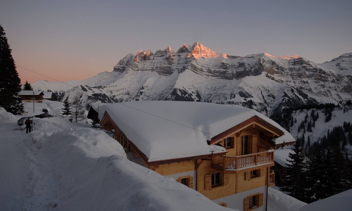 Val d'Illiez Ski Chalet | eco-Chalet in Les Crosets