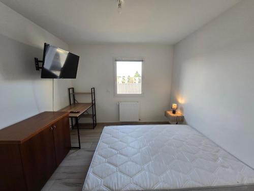 Saint-Berthevin House | Eco-Coloc