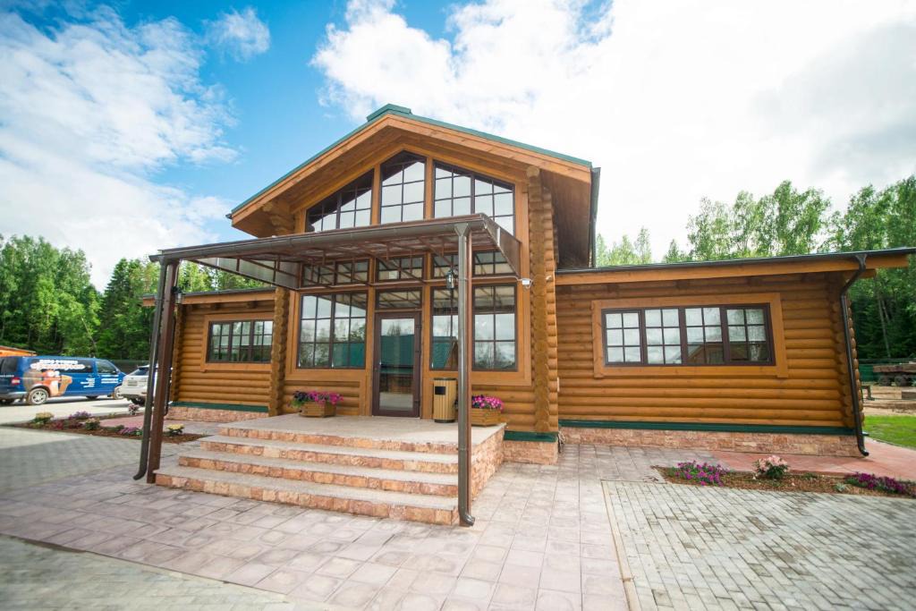 Bugrovo Resort | Eco-Hotel Zaozerye