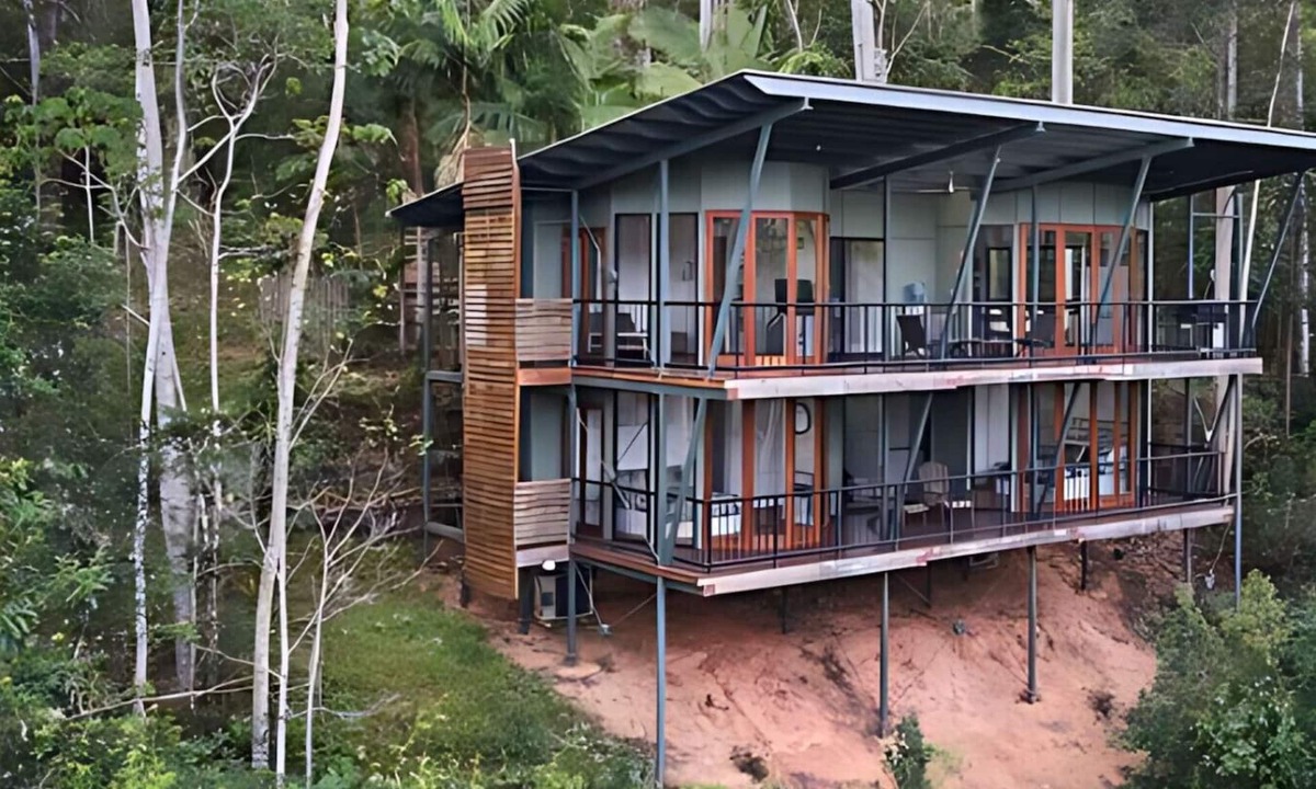 Smiths Creek Ski Chalet | Ecoasis Sanctuary: Scenic Range View Chalet