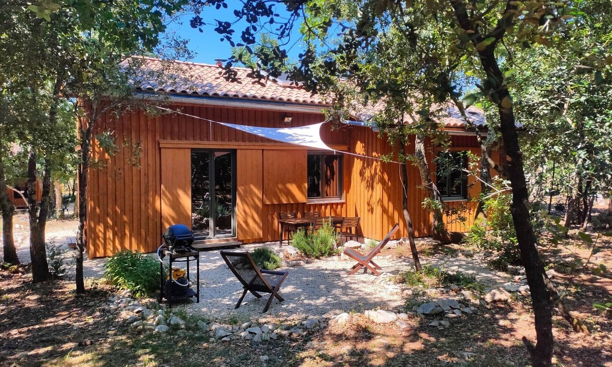 Labastide-de-Virac House | ECOGITE 1000 PAILLES ARDECHE
