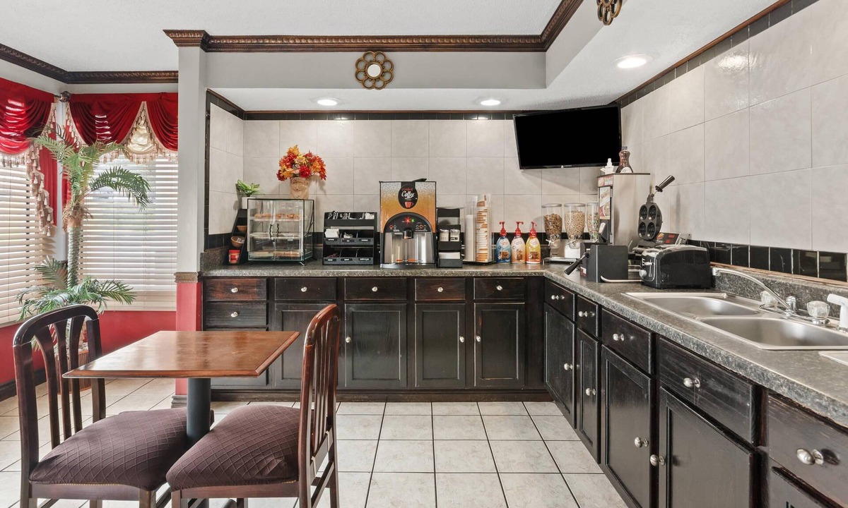 Andalusia Hotel | Econo Lodge Andalusia