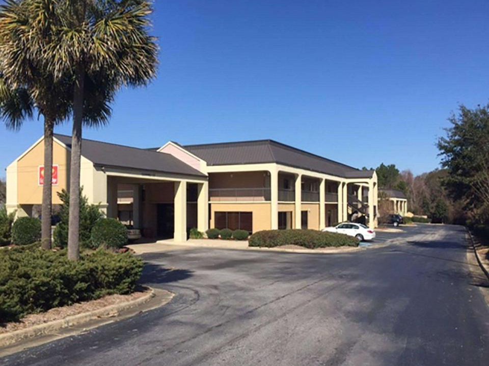 Cordele Cabin | Econo Lodge Cordele
