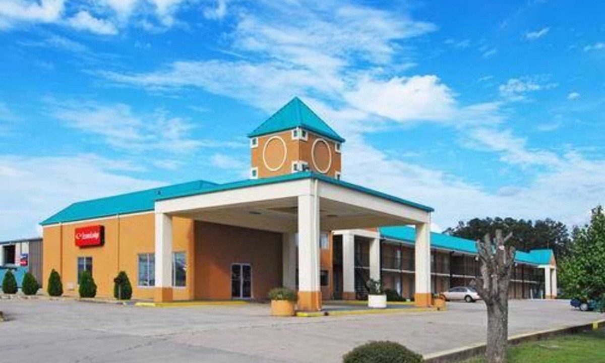 Good Hope Hotel | Econo Lodge Cullman