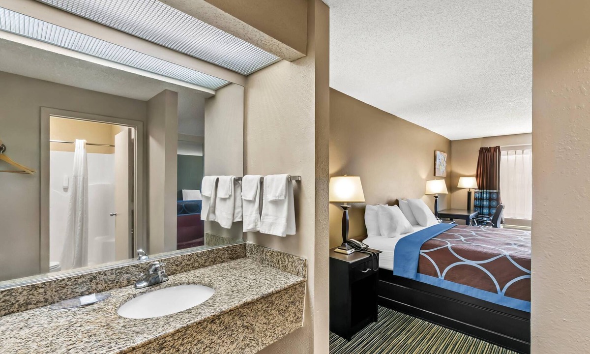Elberton Hotel | Econo Lodge Elberton