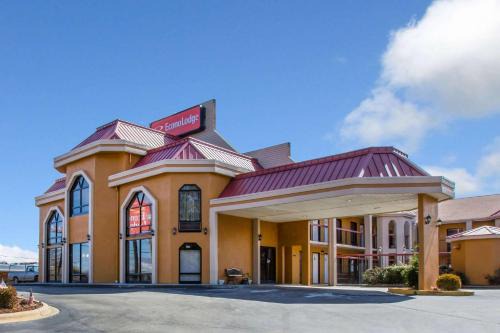 Hendersonville Cabin | Econo Lodge Hendersonville