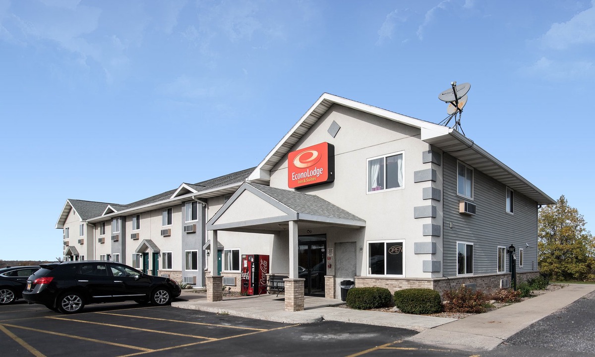 Canandaigua Hotel | Econo Lodge Inn & Suites Canandaigua