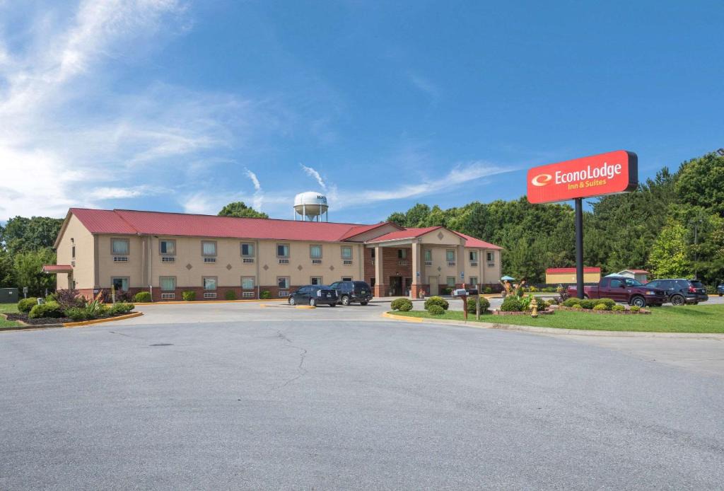 Rockmart Hotel | Econo Lodge Inn & Suites Rockmart