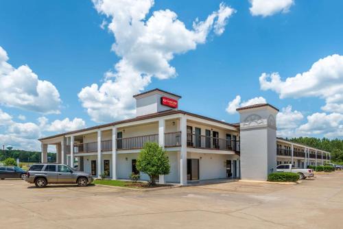 Philadelphia Hotel | Econo Lodge Inn & Suites Philadelphia MS