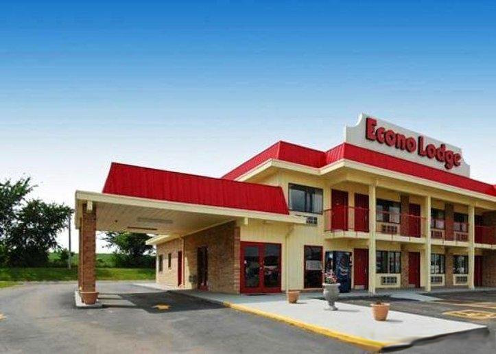 Kearney Hotel | Econo Lodge Kearney