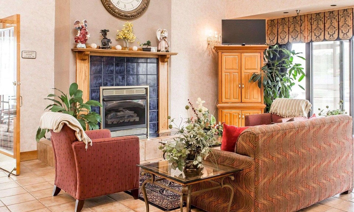 Newport Hotel | Econo Lodge Newport Smoky Mountains Gateway