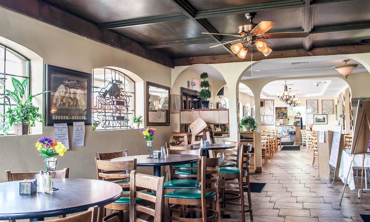 Newton Hotel | Econo Lodge Newton