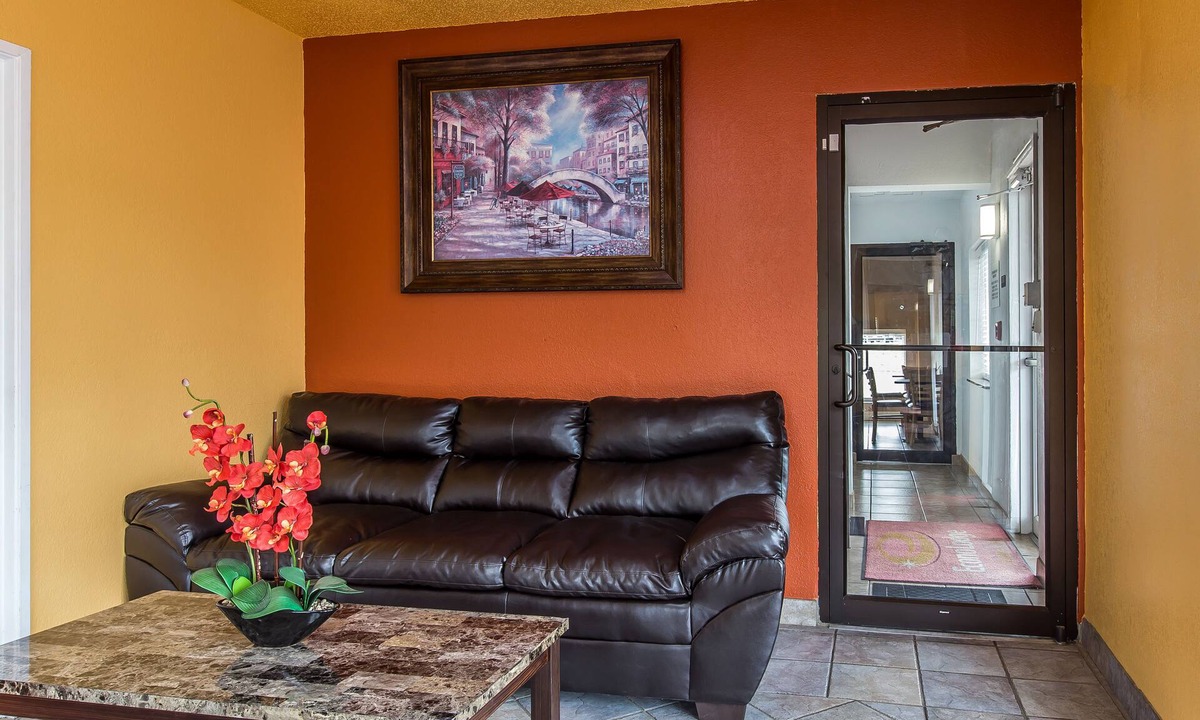 Rome Hotel | Econo Lodge Rome South