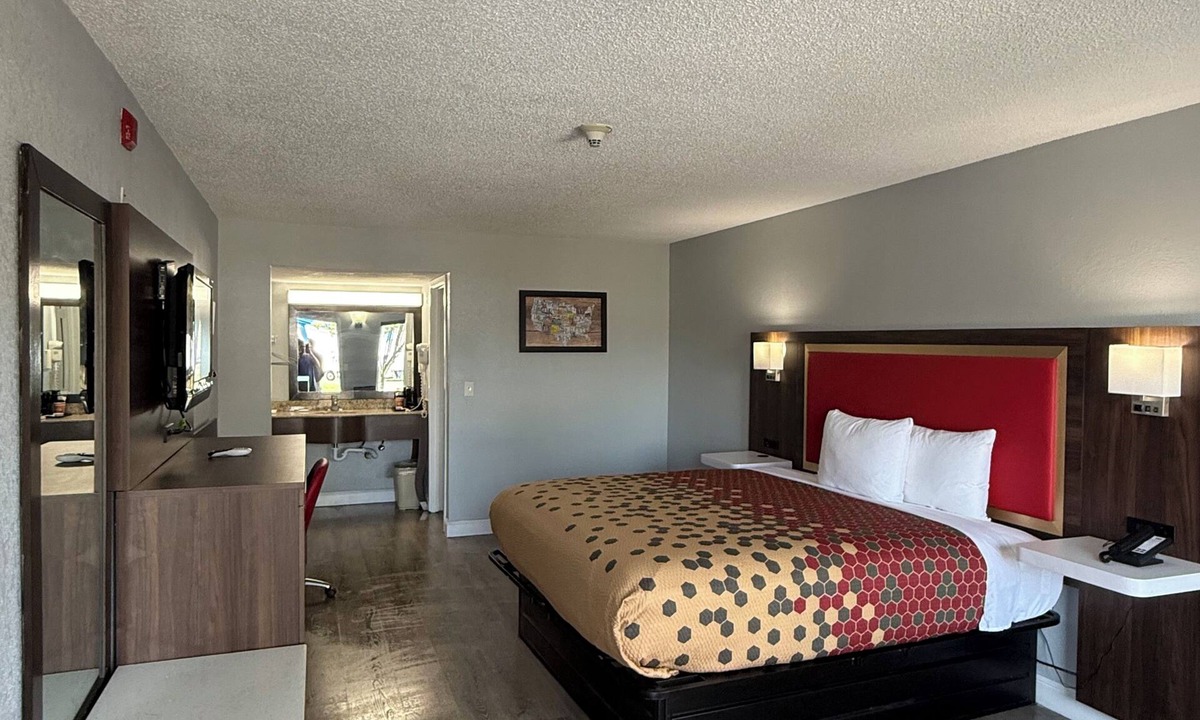 Ruther Glen Hotel | Econo Lodge Ruther Glen