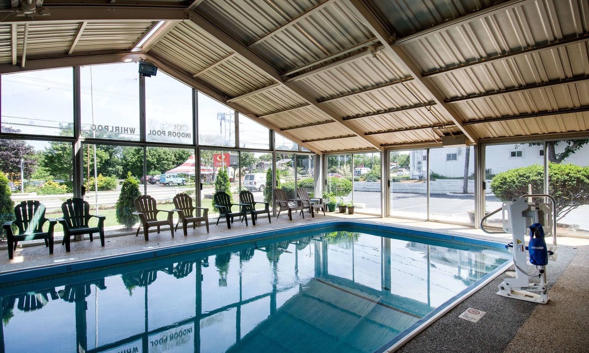 West Yarmouth Hotel | Econo Lodge West Yarmouth on Cape Cod