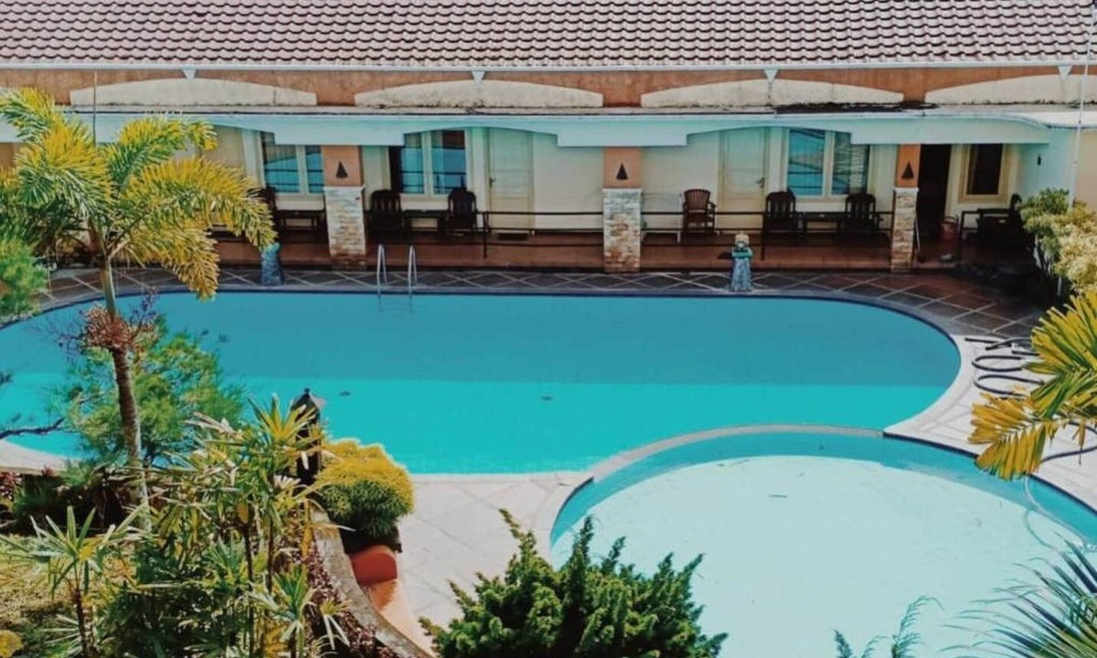 Sidomulyo House | Economy A, with Family Room at Mutiara Batu