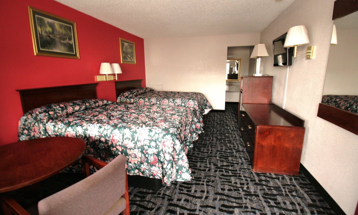 Hardeeville Hotel | Economy Inn