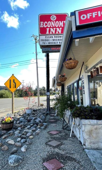 Reedsport Hotel | Economy Inn
