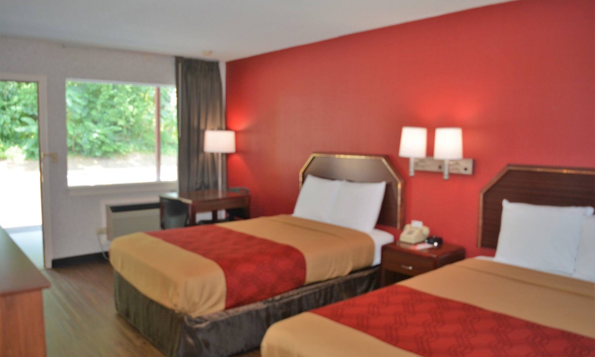 Norge Hotel | Economy Inn