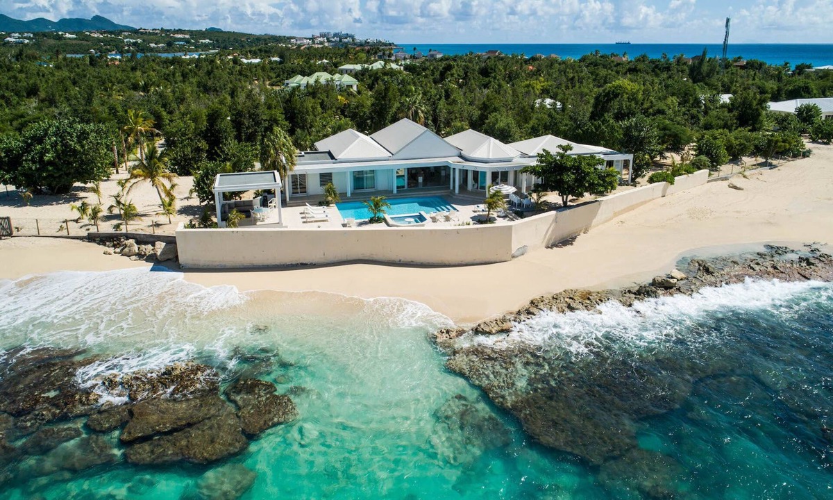 Plum Bay Villa | Ecume des Jours (2/4 Rooms)