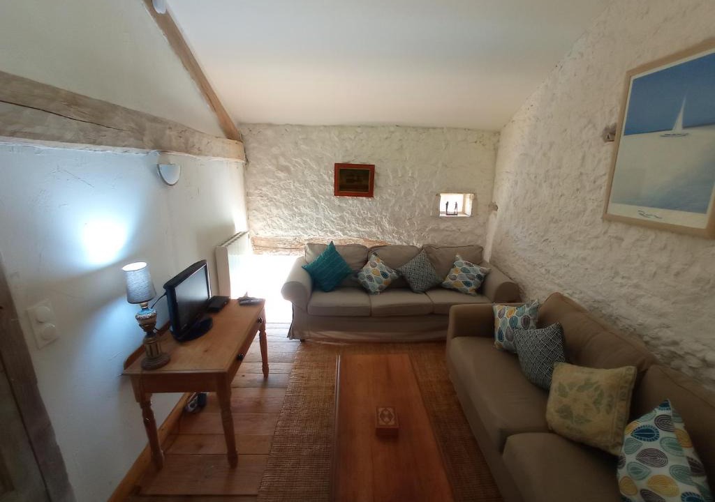 Saint-Antoine-Cumond Apartment | ecurie le buguet