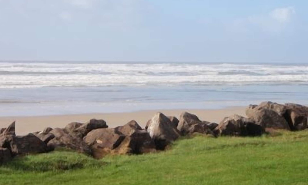 Yachats House | Ed & Gloria's - Oceanfront