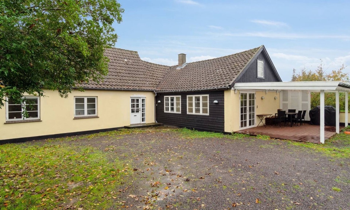 Østermarie House | "Edele" - 3.8km from the sea by Interhome