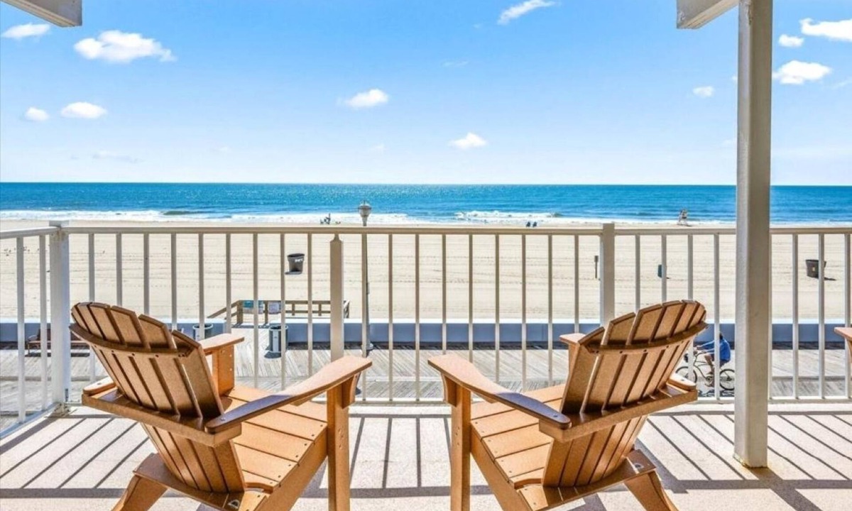 Ocean City Hotel | Eden Roc Ocean Front