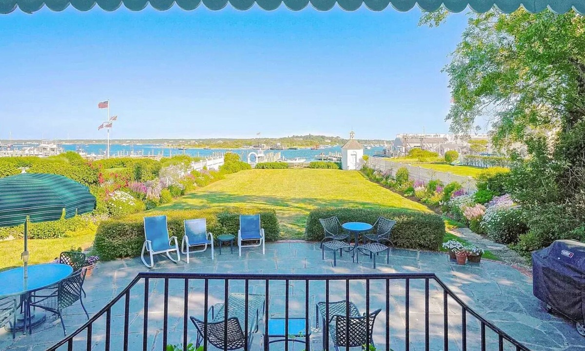 Edgartown House | Edgartown Waterfront. Private Dock. partial AC, 6 bedrooms, 3 baths, 2 half