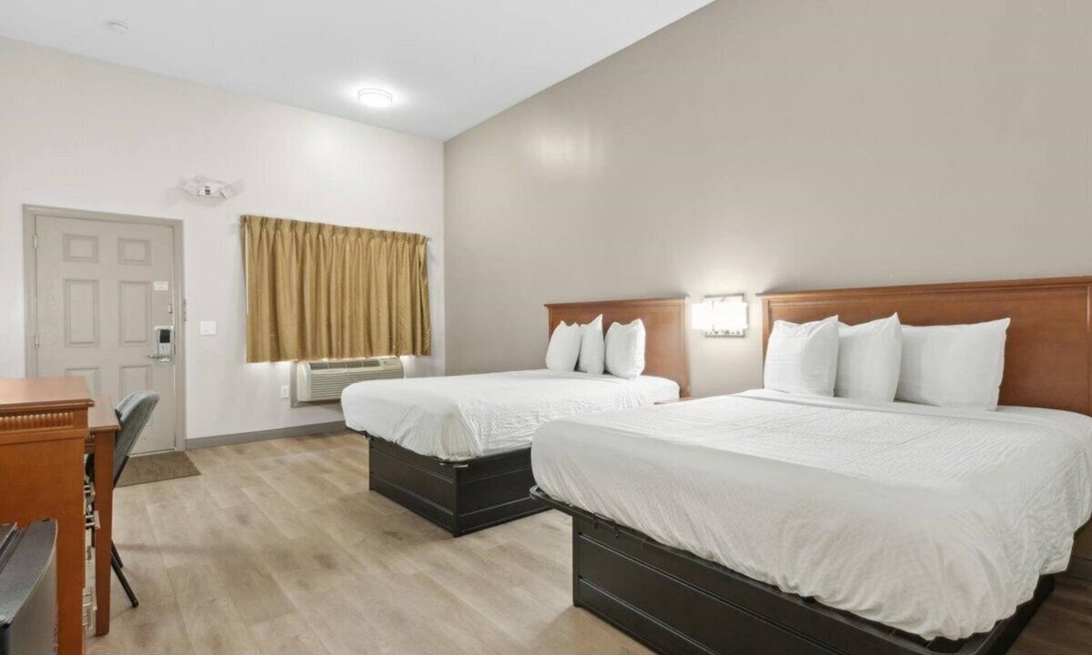 Edison Hotel | Edison Motor Lodge