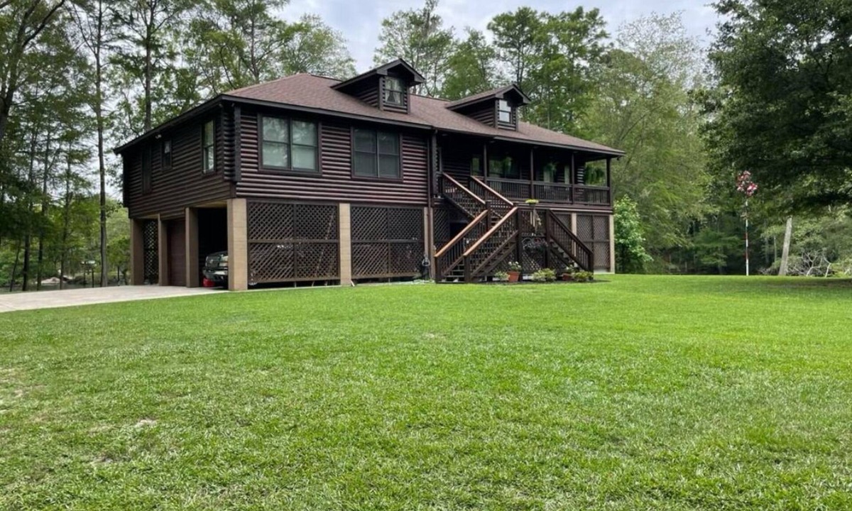 Canadys Cabin | Edisto River Waterfront Cabin in Saint George