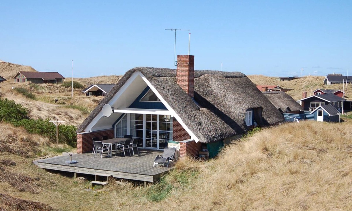 Houvig Strand House | "Edvard" - 400m from the sea by Interhome