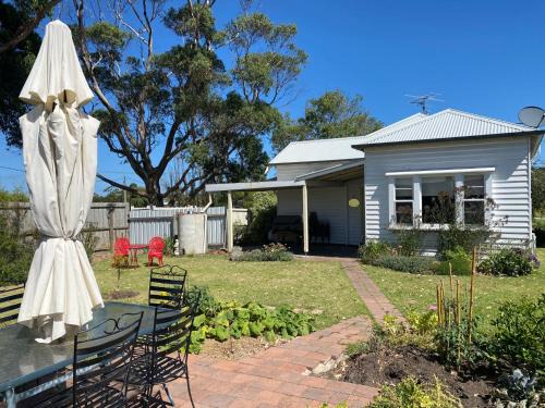 Wonthaggi House | Edwardian Getaway