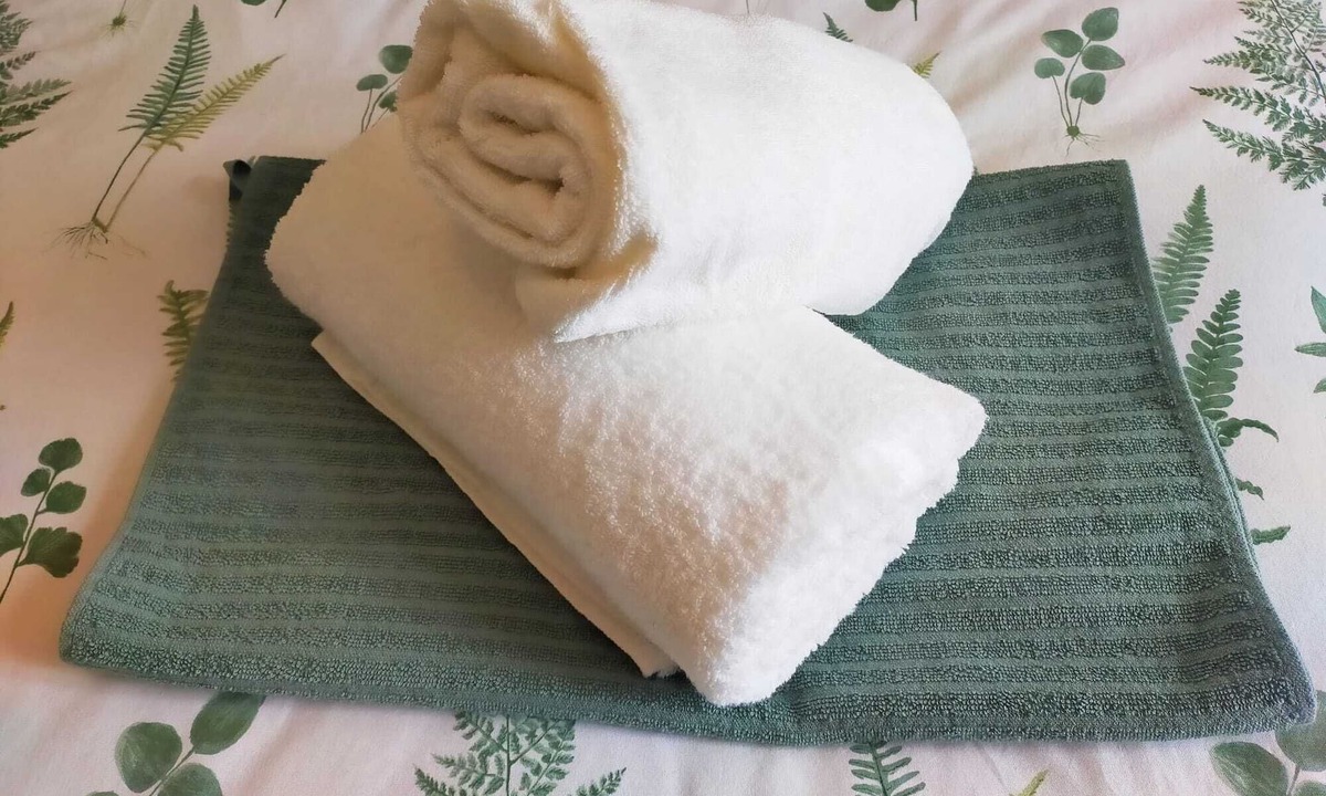 Dudley House | EEE Homes Dudley, A Retro Expression.