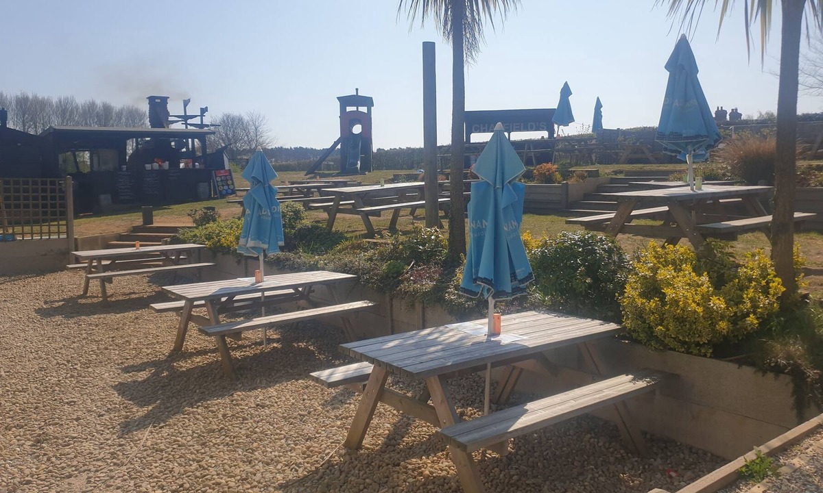 Eastbridge Hotel | Eels Foot Inn