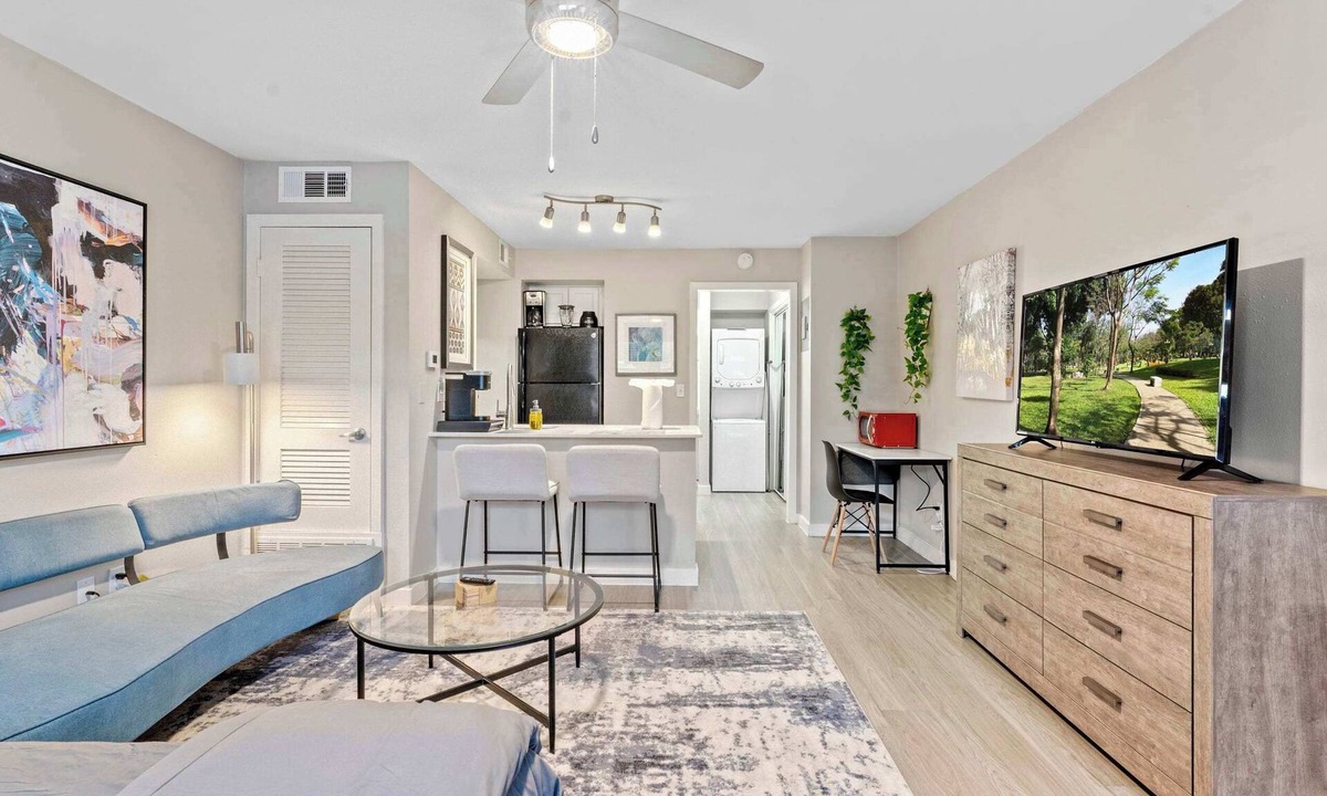 Allandale Apartment | Efficiency studio close to Downtown and Domain