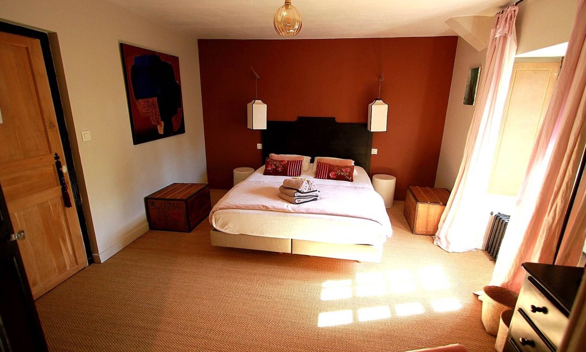 Le Rosais-La Flourie House | Eglantine room 2nd floor