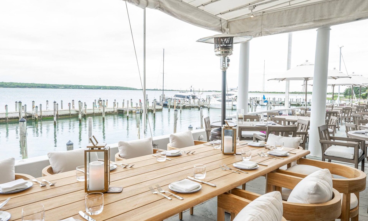 Springs Hotel | EHP Resort & Marina