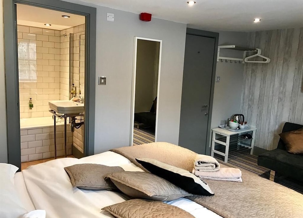 Kemptown Hotel | Ei8ht Brighton Apartments