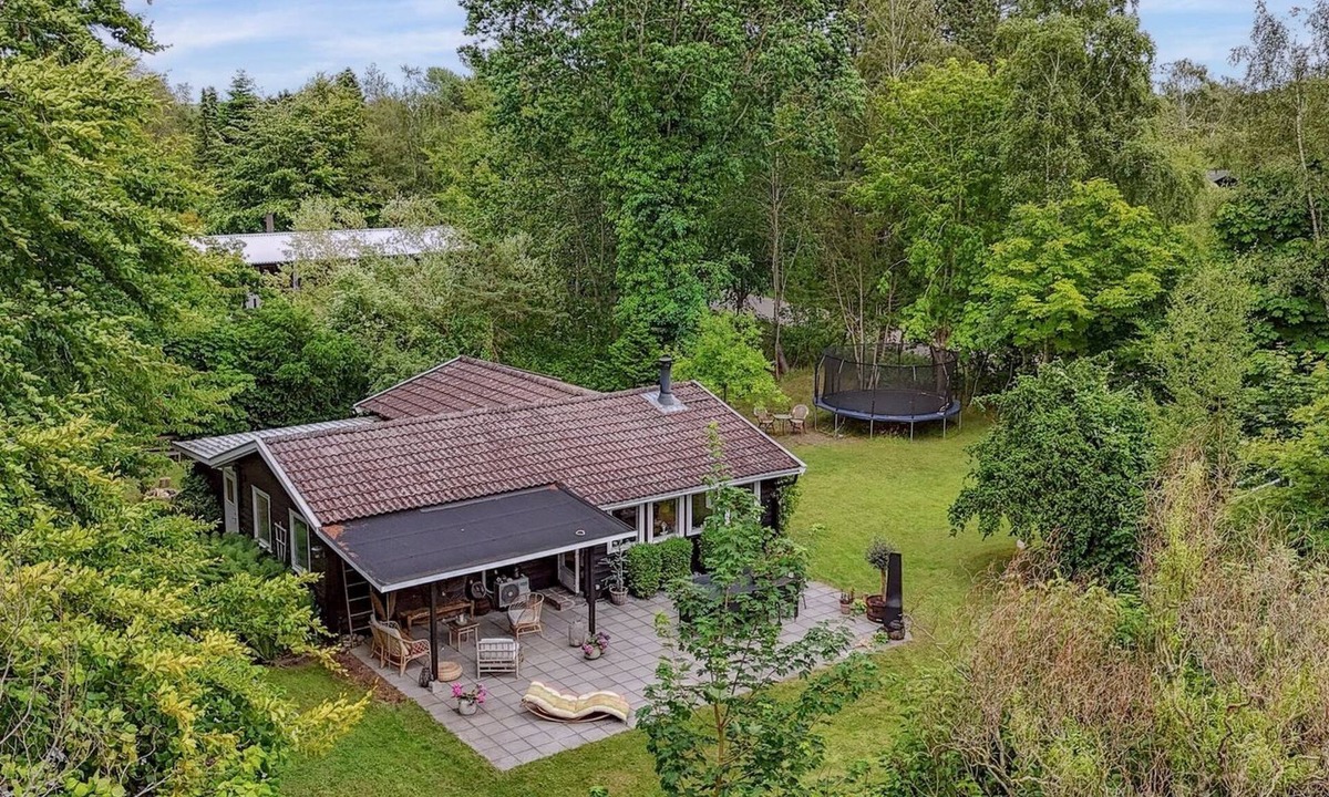 Udsholt House | "Eida" - 1.7km from the sea by Interhome