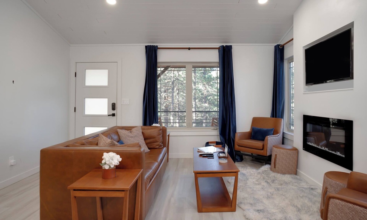 Angel Fire Cabin | Eight cabins- King Beds, Fire Pit, A/C, Free Sledding and Smores