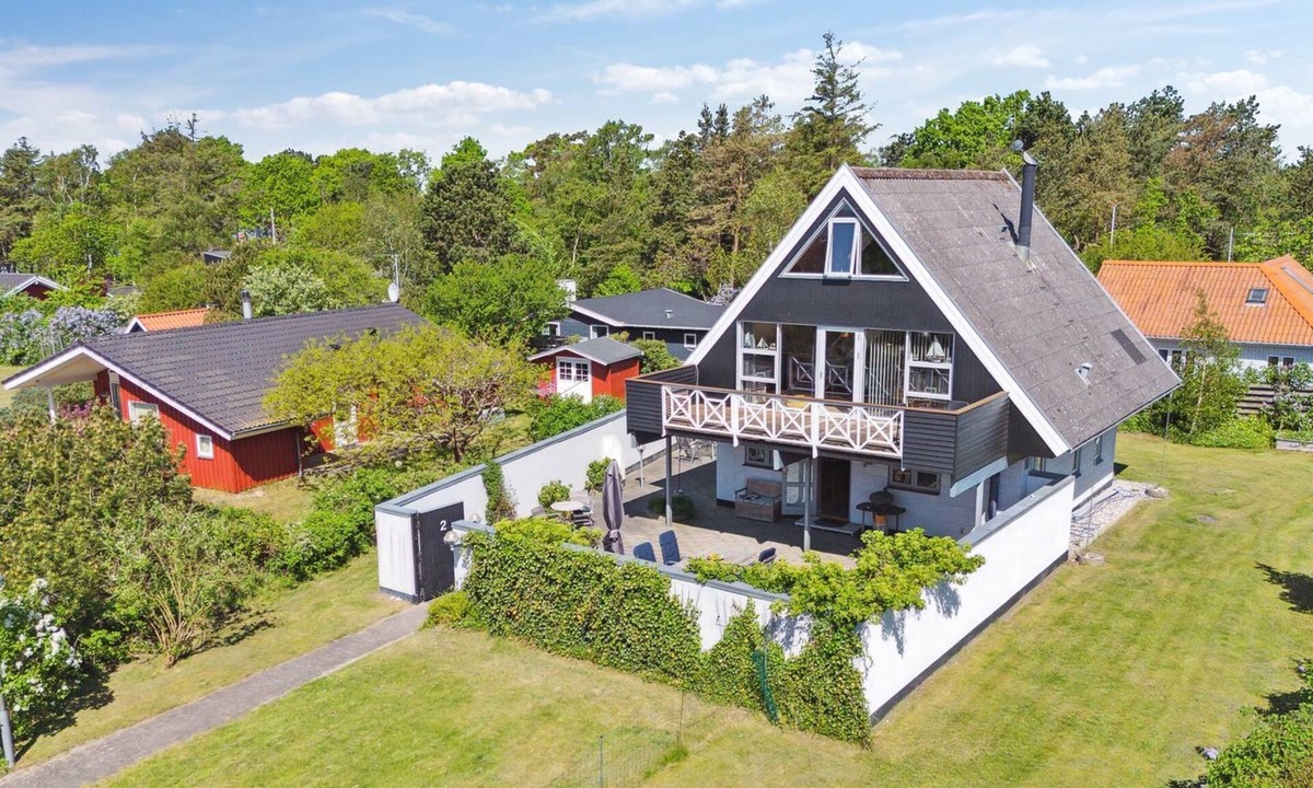 Skødshoved Strand House | "Eikka" - 100m from the sea by Interhome